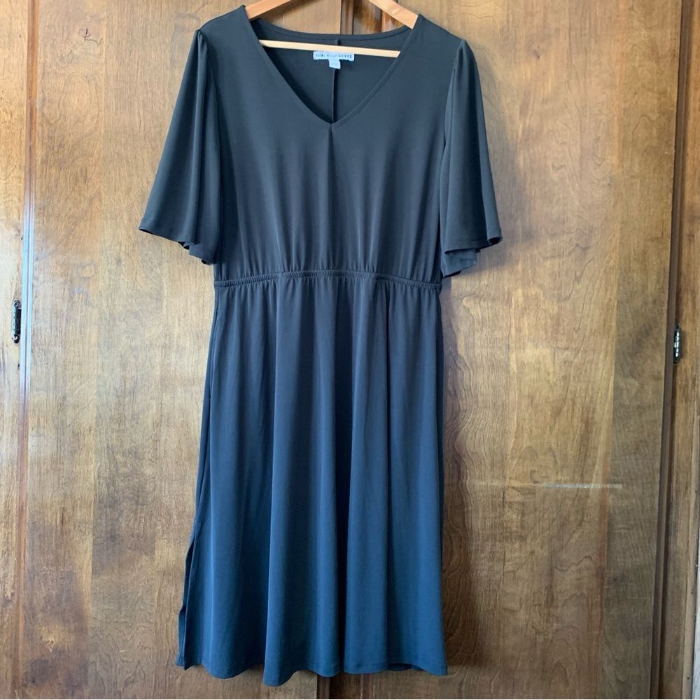 Girl with Curves Black V-Neck Flutter Sleeve Dress